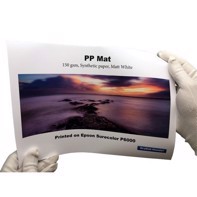 Color Europe PP mat, selbsklebende 185 gramm - 60" x 30 meter